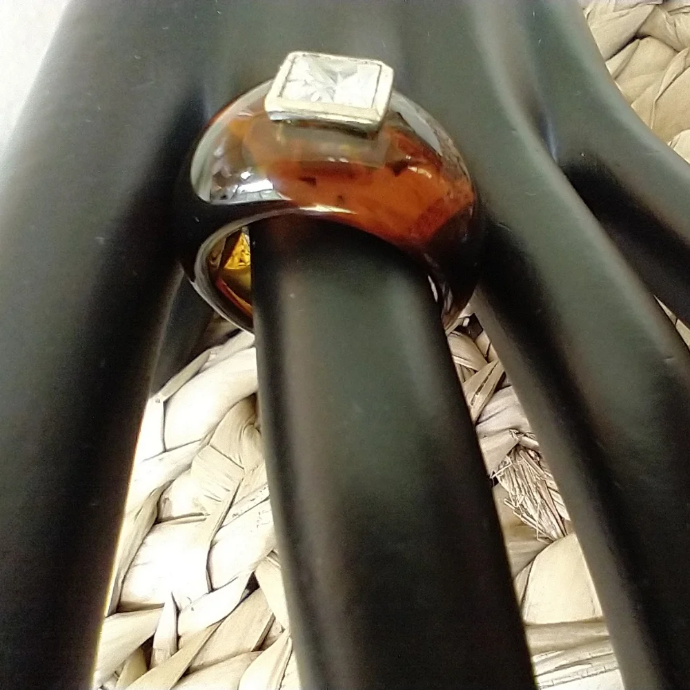 Ring Square CZ Set in Brown acrylic - Picture 10 of 14
